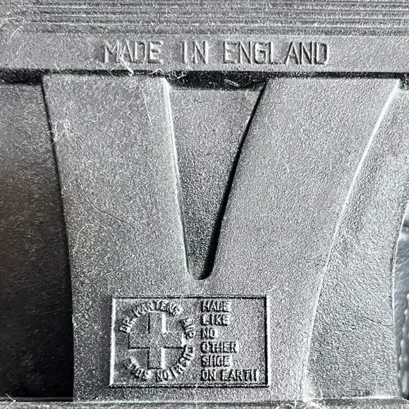 *Dr Martens | Vintage Y2K Chunky Heel Brogues Oxfords 9749 Size 11UK/12US - Picture 11 of 16